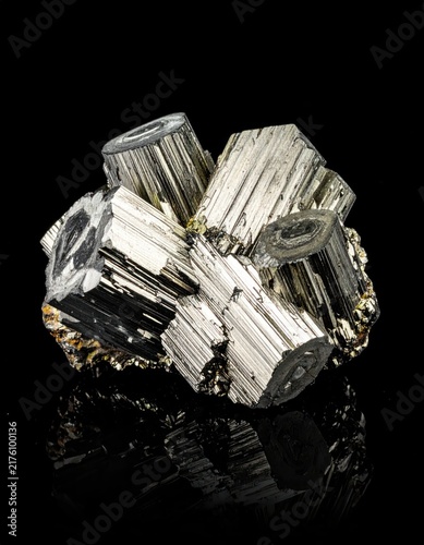Obraz na płótnie Metallic pyrite mineral cluster on black background.