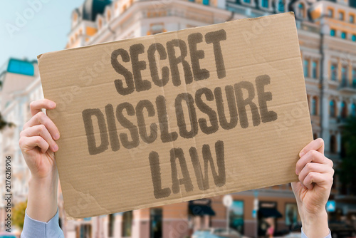 Fotografie "Secret disclosure law" Mandatory reporting exceptions in minor care