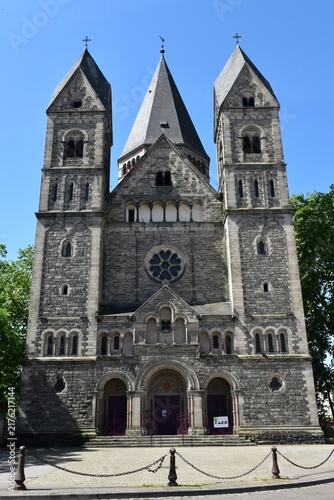 La façade du Temple Neuf appelé aussi Nouveau Temple au bord de la Moselle à Metz 
