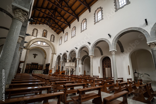 Foto The cathedral of San Clemente is the main place of worship in the city of Teano,