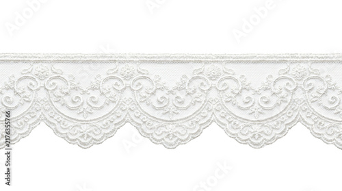 Foto Delicate vintage white floral lace trim with intricate embroidery and scalloped