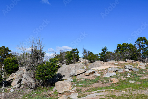 Cuadro en lienzo rocky outcrop in australian bushland in the You Yangs mountain range