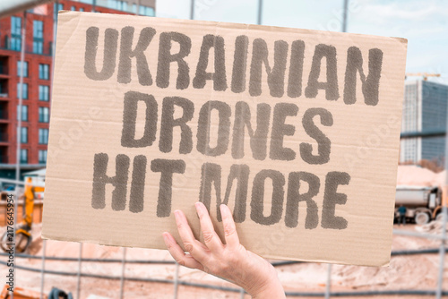 Cuadro en lienzo "Ukrainian drones hit more" Ukrainian drones hit more