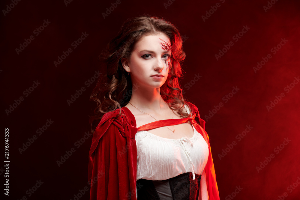 Naklejka premium Wounded Red Riding