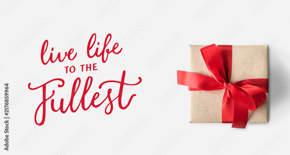 Naklejka premium Live life to the fullest quote message