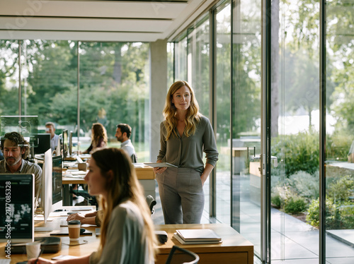 Coordinating People and Autonomous AI Agents Across a Business Team