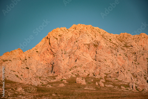 Photography sunset over the mountains