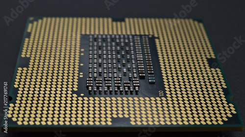 Quadro su tela microprocessor, close-up view of the contact side