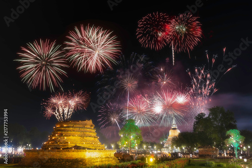Bild auf Leinwand Firework at event of Loi Krathong festival showing in Sukhothai historical park, Thailand