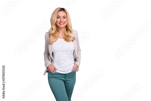 Foto Portrait of her she nice attractive pretty cheerful cheery wavy-haired lady skil