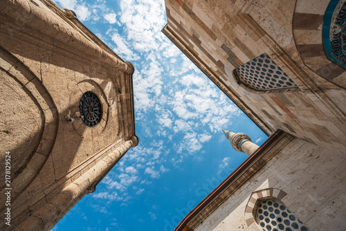 Cuadro en lienzo Looking up between historic buildings at Mevlana Museum in Konya Turkey