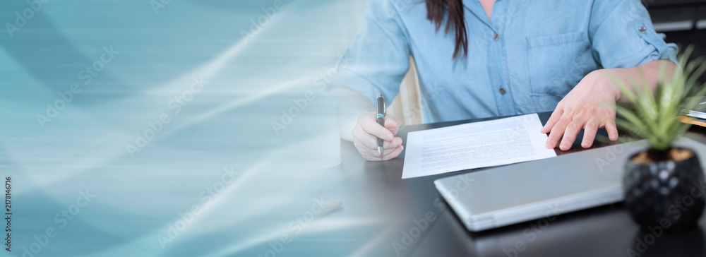 Obraz premium Businesswoman checking document; panoramic banner