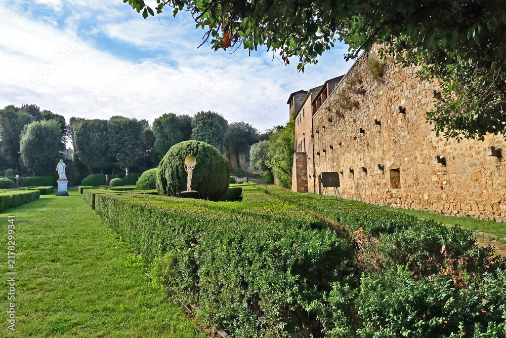 Obraz premium San Quirico d'Orcia, the Horti Leonini, a historic 16th-century Italian garden, Siena, Val d'Orcia, Tuscany, Italy