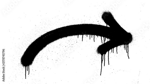 Black Curved Graffiti Arrow Spray Paint Direction Symbol with Dripping Street Art Effect isolated on transparent background