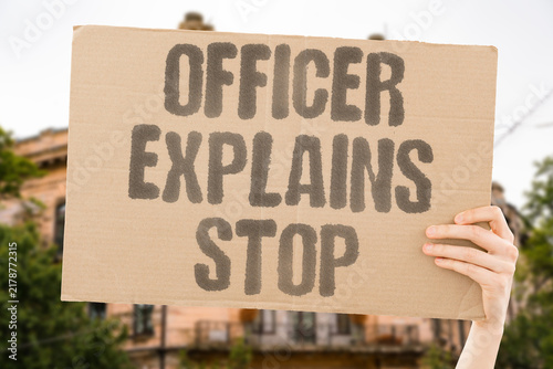 Фотография "Officer explains stop" Stating reason reduces tension during traffic stops