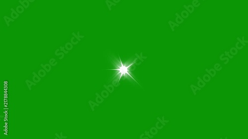 Twinkling stars night sky shine animation, white cartoon sparkles in doodle style on green screen background 4k video animation, stars blinking, chroma key video background effects