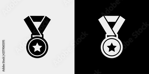 Foto Medal award icon with star symbol in black and white colors for achieving victory goals in sports competitions or professional business success recognition awards
