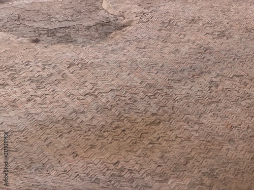 Cuadro en lienzo Ancient roman opus spicatum brick pattern flooring