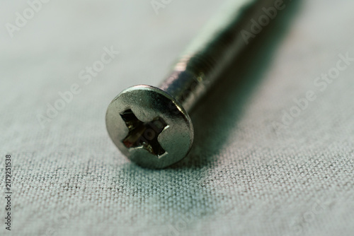 Konstfotografi Single Phillips Screw Shown in Macro Close Up