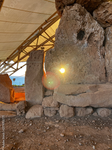 Принти на полотні Mnajdra temple entrance, ancient megalithic structure aligned with sunset on mal