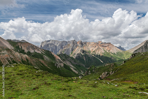 The scenery of the One-line Sky Grand Canyon in the Zagana Scenic Area, Gannan Tibetan Autonomous Prefecture, Gansu Province, China