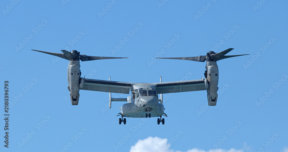 Fototapeta premium Military Tiltrotor Aircraft Flying Over Gold Coast Australia During Airshow