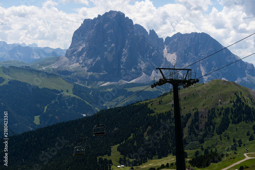 Canvas Print the cable car in the Dolomites