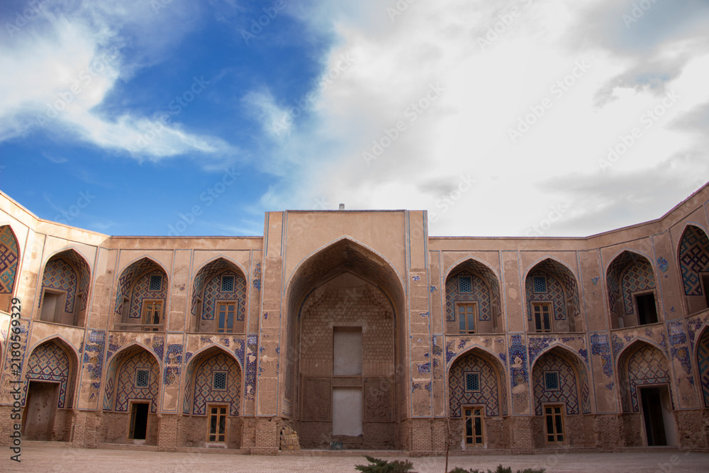 Fototapeta premium the great wall of Iran