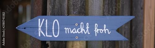 Klo macht froh Schild