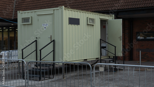 Canvastavla Portable toilet container unit outdoor portable restroom site cabin temporary fa