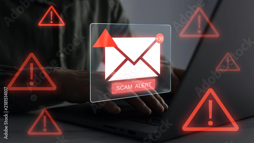 Foto Email documents hacks, phishing attacks and virus alerts