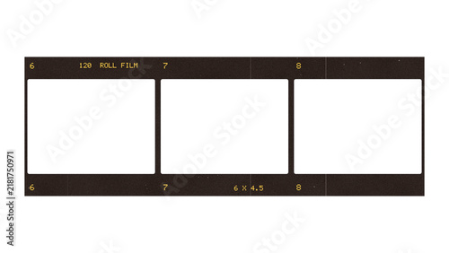 Quadro su tela 120 medium format roll film strip with three blank frames on a transparent backg