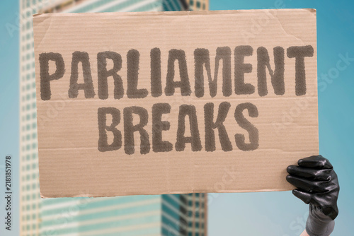 фотографія "Parliament////// breaks" A scheduled session is unexpectedly adjourned due to one member