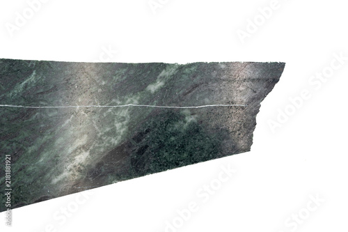 Foto Irregular dark green and gray marble stone slab with a fine white natural vein, isolated against black for texture, interior design, and architectural use