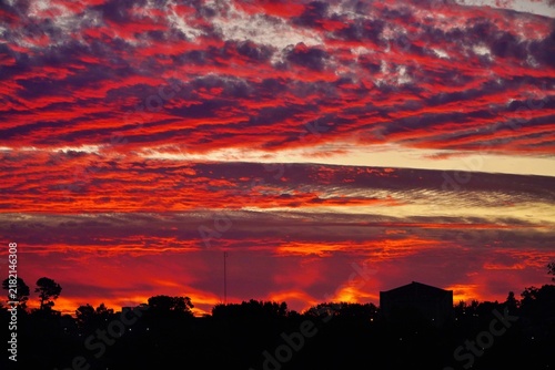 Foto sky, arrebol, red sky, City of Lota