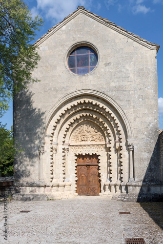Quadro su tela Notre-Dame-de-Ganagobie abbey church main facade, France
