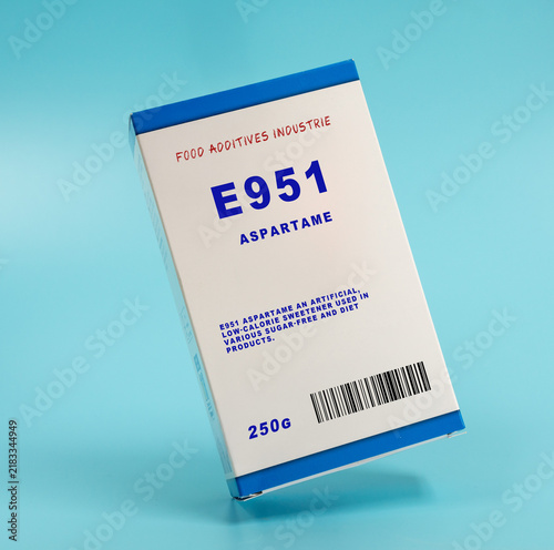 E951