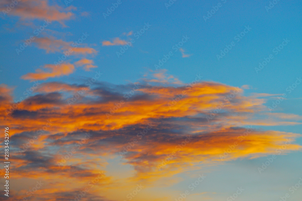 Fototapeta premium Clouds and the light reflected from the sunset, Dramatic sky background