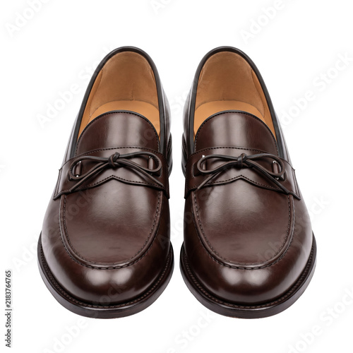 Foto Classic brown leather loafer shoes with bow