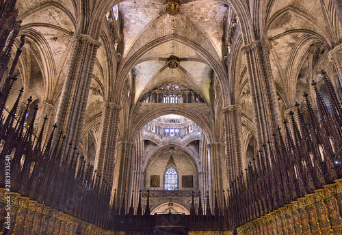 Obraz na plátně Gothic Cathedral Interior with Stained Glass Windows