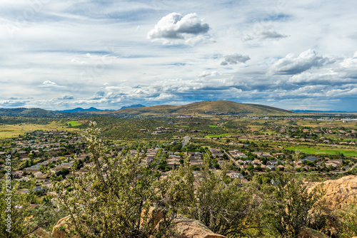 a view of green landscape in Prescott valley Arizona in the summer 