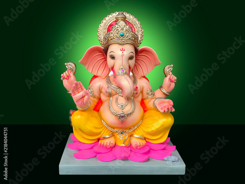 Foto Lord ganesha , Hindu lord ganesha with beautiful Divine background, Ganpati, Gan