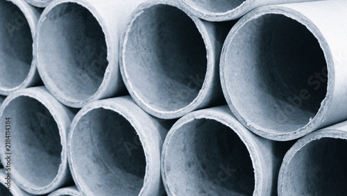 Fotografía stack  cardboard tubes  background
