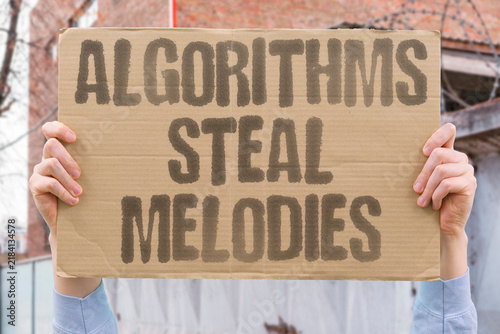 фотографія "Algorithms Steal Melodies" Artificial intelligence borrows existing musical patterns
