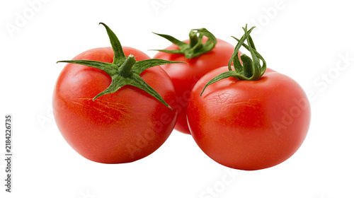 Fotografía Isolated three ripe red tomatoes with fresh green stems and calyxes close up stu