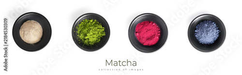 Canvastavla Matcha powdered tea isolated on white background