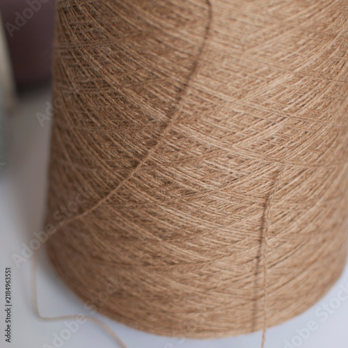 Canvastavla beige yarn