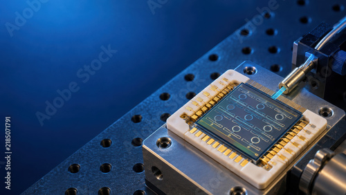 Plakat Microchip Testing on Precision Fixture in Advanced Semiconductor Laboratory