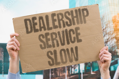 Obraz na płótnie "Dealership Service Slow" Repair wait times stretch beyond reasonable expectations