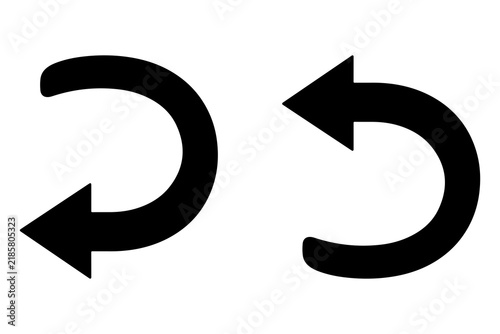 Undo and Redo Arrow Icons – Black Bold Curved Arrows Symbolizing Reverse and Repeat Actions in Minimalist Line Art Style